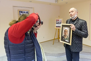Открытие выставки репортажной фотографии F/10 